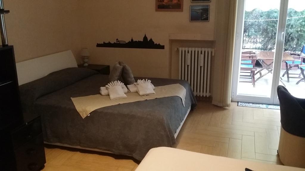 Appia Antica Apartment Wifi Ac โรม ภายนอก รูปภาพ